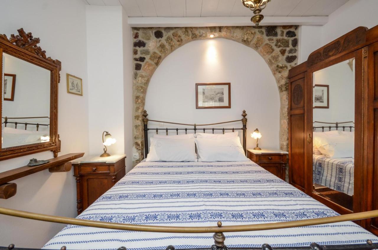 维内提克公寓酒店 Naxos City 外观 照片