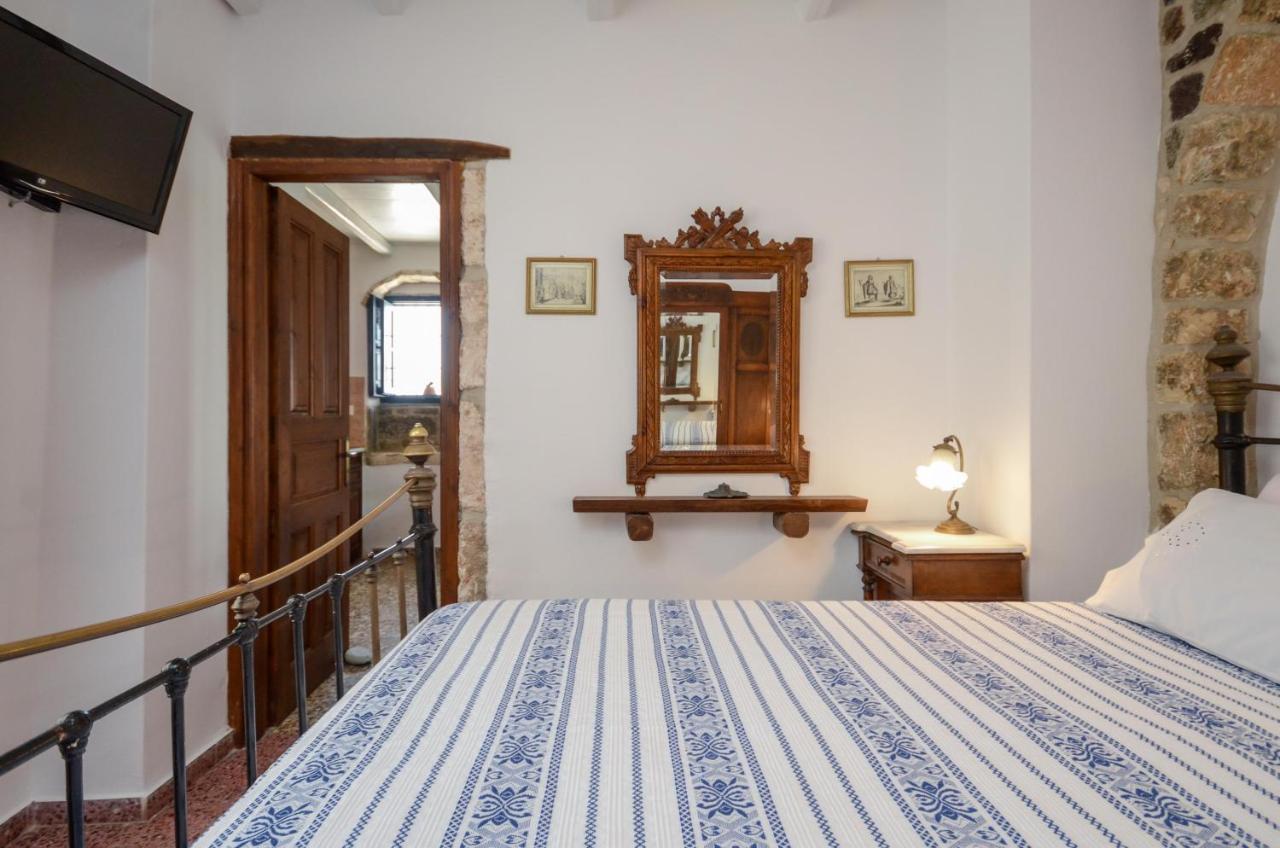 维内提克公寓酒店 Naxos City 外观 照片